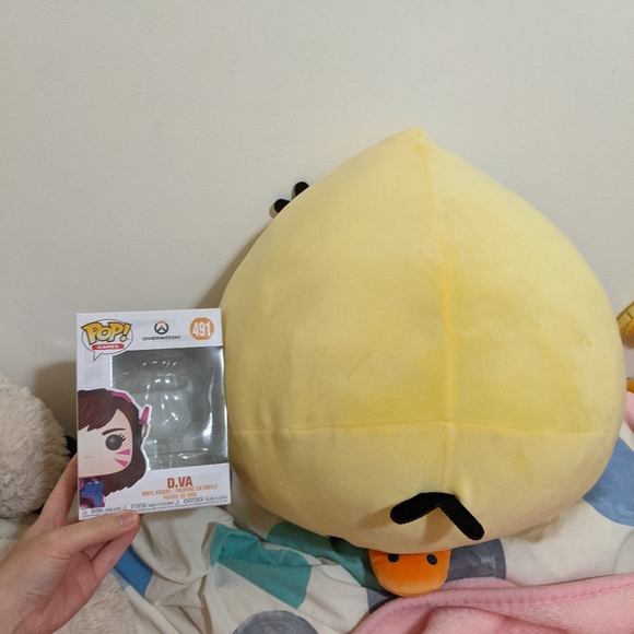 SOLD Rilakkuma Super Mochi Kiiroitori Plush - Picture 4 of 5